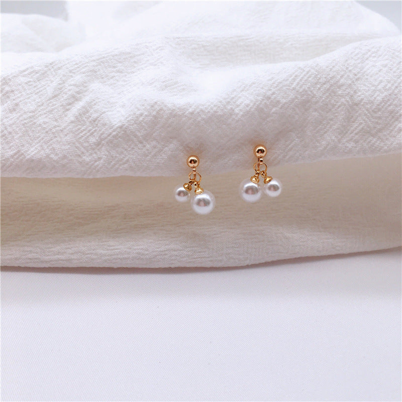 Pearl Drop Ear Stud